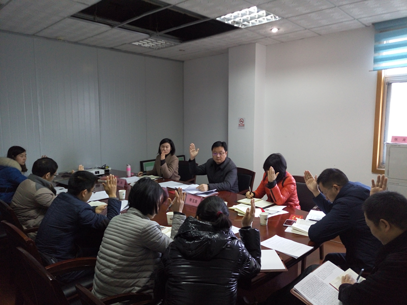 P70109-091503_副本.jpg